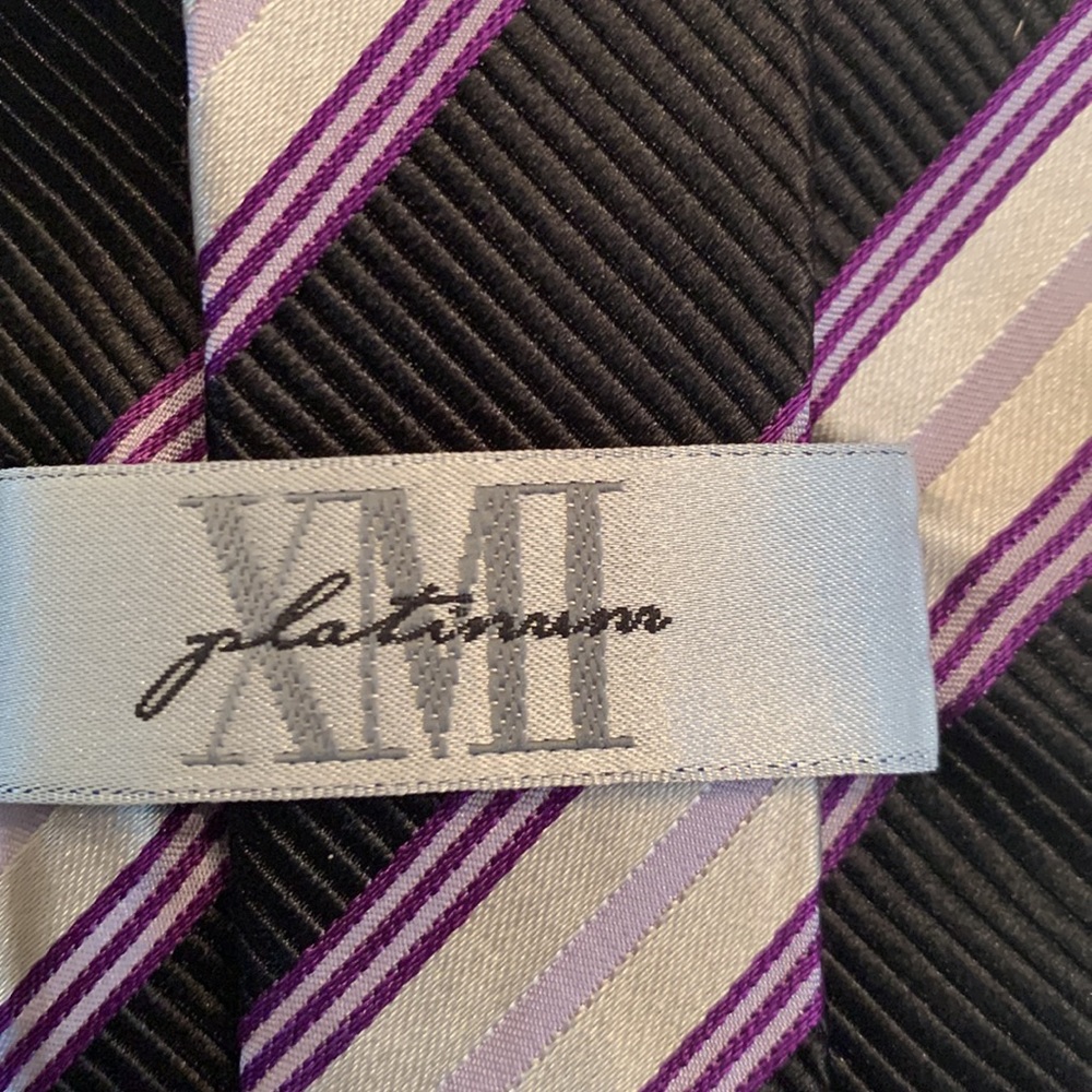 Lot of 5 ties by Robert Talbots and XMI Platinum. - Picture 5 of 11